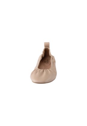 Zapatos Planos Casuales Mia Para Mujer Beige Comfort Plus 199808 Payless