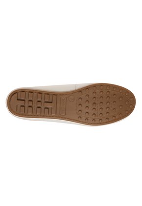 Zapatos Casuales Footsie Tipo Mocasín Para Mujer Marfil Comfort Plus 211017
