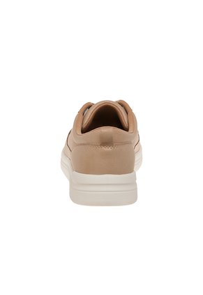 Zapatos Casuales Puerto Para Mujer Dorado Comfort Plus 211016