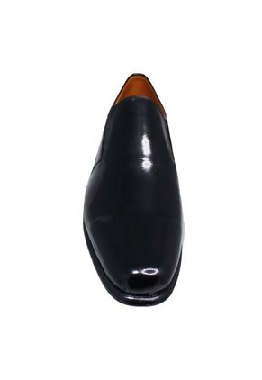 Zapato Mocasín Puntudo Cuero Riviera Para Hombre