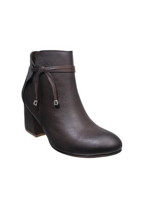 Botín Dama Tacón Ancho 5 12