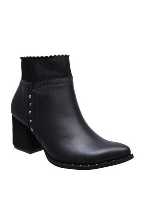 Botín Puntudo Taches Decorativos Tacón 5 12