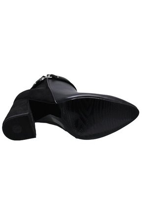 Botín Puntudo Sintético Por Nobuk Tacón