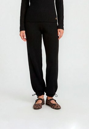 Pantalón Amará - Negro - Giive