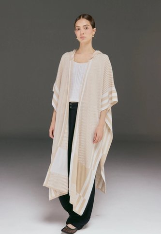 Ruana Taylor - Beige/Marfil - Give Giive