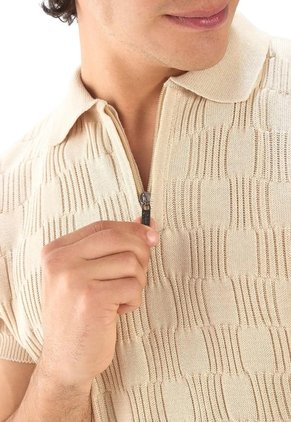 Camiseta Polo Cuadro Canales Cremallera - Beige - Giive
