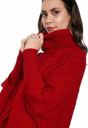 Ruana Mangas Trenza Rombos Cuello Tortuga - WMC536-Rojo