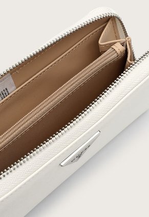 Billetera Blanco-Plateado GUESS