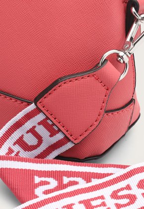 Bolso Manos Libres Coral-Blanco-Plateado GUESS