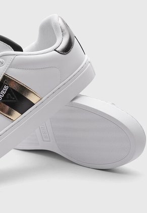 Tenis GUESS Bertell Blanco