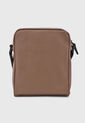 Bolso Manos Libres GUESS Insignia Café de Guess
