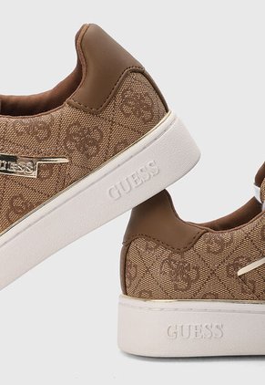 Tenis GUESS Bristle Café