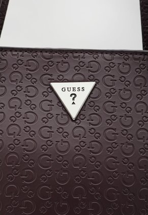 Bolso GUESS Lilia Violeta