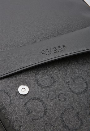 Morral Guess Silverwood Gris Oscuro
