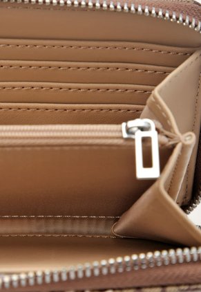 Billetera Marrón-Marfil-Café GUESS