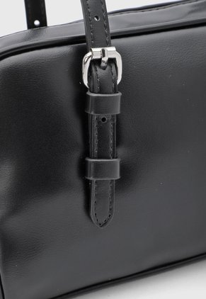 Bolso GUESS Justina Mini Negro