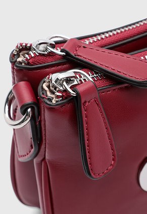 Bolso Manos Libres GUESS Tyrah Mini Vinotinto