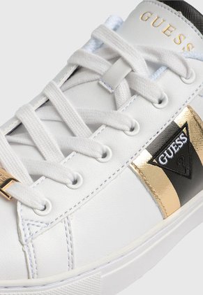 Tenis GUESS Bertell Blanco