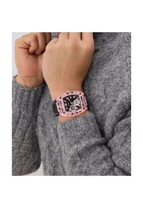 Reloj Guess Hombre Sporting Pink. Silicona Negro GW0032G3