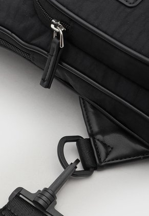 Morral GUESS Binx  Negro