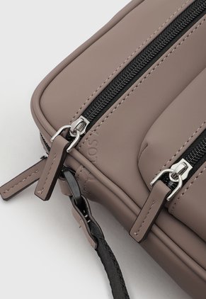 Bolso Manos Libres GUESS Chelvey Taupe