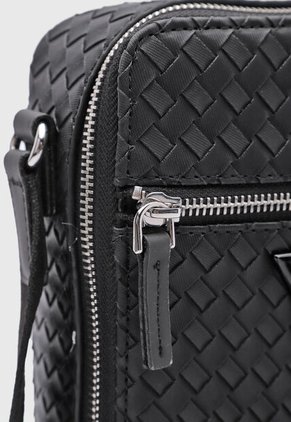 Bolso Manos Libres GUESS Whistler Negro