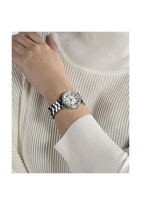 Relojes Guess Mujer FAWN. Acero Inoxidable Plateado GW0686L1