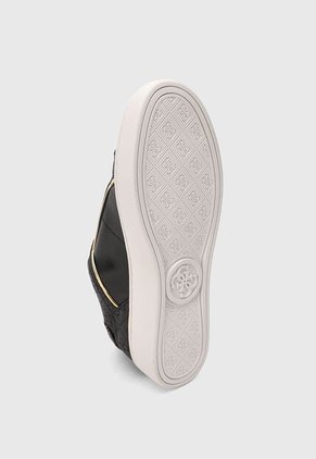 Tenis GUESS Bristle Negro