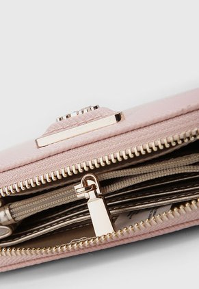 Billetera Palo Rosa GUESS