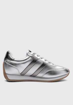Tenis Lifestyle GUESS Saphia Plateado