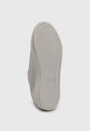 Tenis Lifestyle GUESS Gmakely Gris Claro