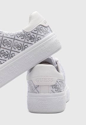 Tenis GUESS Joeraya Blanco