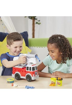 Play-Doh Wheels - Camión De Bomberos De Juguete Con 5 Colores