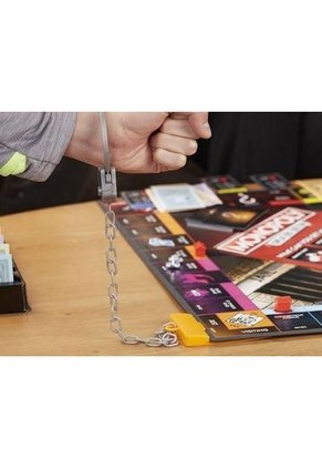 MONOPOLY EDICION PARA TRAMPOSOS