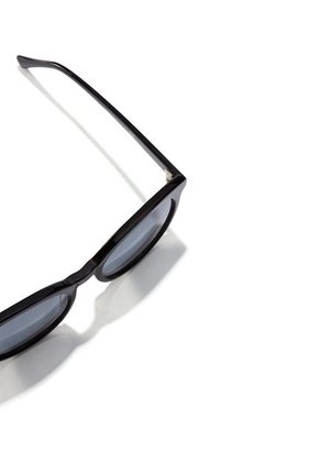 Gafas De Sol Hawkers Hombre Y Mujer RESORT. Negro/Negro