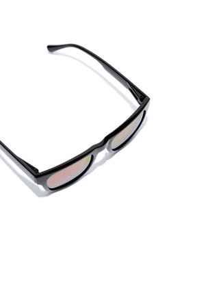 Gafas De Sol Polarizadas Hawkers Hombre Y Mujer TOX. Negro/Rosa Dorado