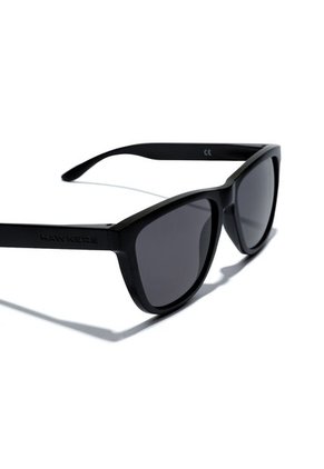 Gafas De Sol Hawkers Hombre Y Mujer ONE RAW. Negro/Negro