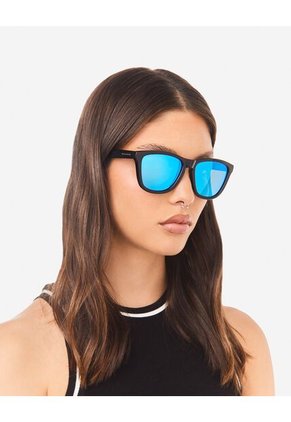 Gafas De Sol Polarizadas Hawkers Hombre Y Mujer ONE COLT. Negro/Azul
