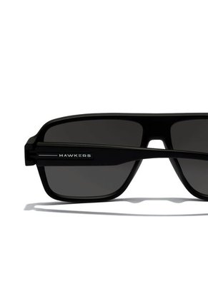 Gafas De Sol Hawkers Hombre Y Mujer PARLAY. Negro/Gris