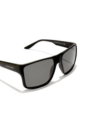 Gafas De Sol Polarizadas Hawkers Hombre Y Mujer EDGE XL. Negro/Negro