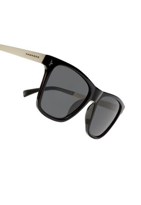 Gafas De Sol Polarizadas Hawkers Hombre Y Mujer ONE LS METAL. Negro/Negro