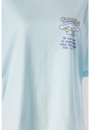 Camiseta De Cinnamoroll Regular Fit Para Mujer XS