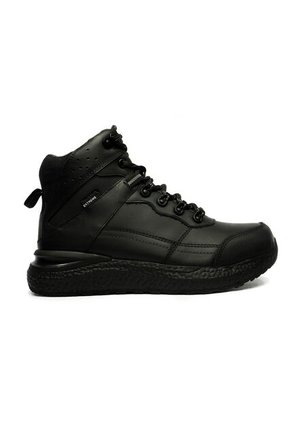 Bota Hombre Outdoor -Herreros- Olympus Negro