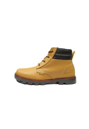 Bota Hombre Outdoor -Herreros- Ganadora Oro