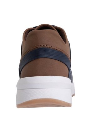 Zapatos Casuals Botero Para Hombre Azul Brillante Hunters Bay 197589