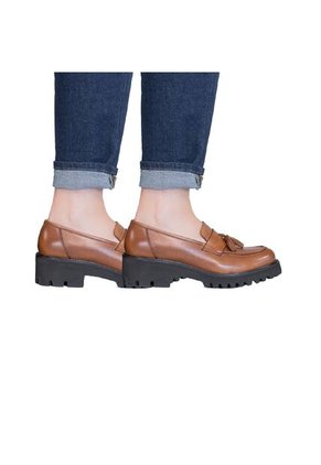 Calzado Mocasin MUJER HUSH PUPPIES CLOV Tan Hush Puppies