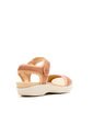 Sandalia Mujer HUSH PUPPIES DORRI QTR STRAP Tan Hush Puppies de Hush Puppies