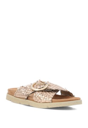 Sandalia Livan Dorada Para Mujer Hush Puppies Hush Puppies
