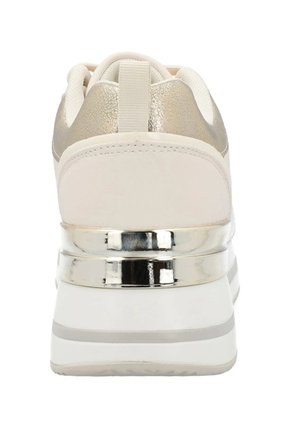 Tenis Claudia Beige Mujer Hush Puppies Hush Puppies