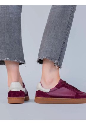 Calzado Casual MUJER HUSH PUPPIES DALLAS Burdeo Hush Puppies